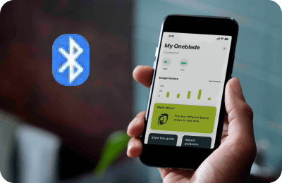 Zbliżenie na specjalne ostrza maszynki First Shave z mikrokoralikami zapobiegające podrażnieniom podczas golenia.